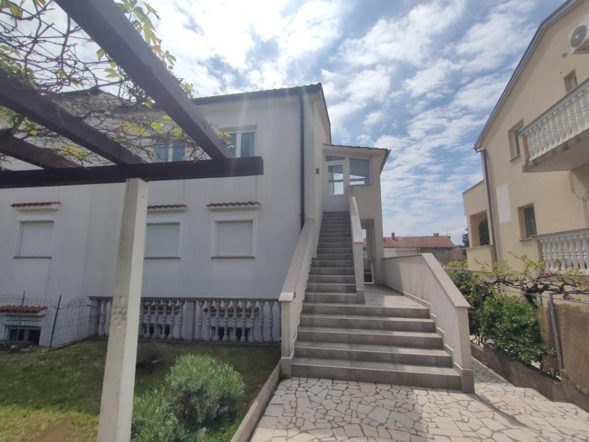 Apartment Alafetic Krk Town Exterior photo